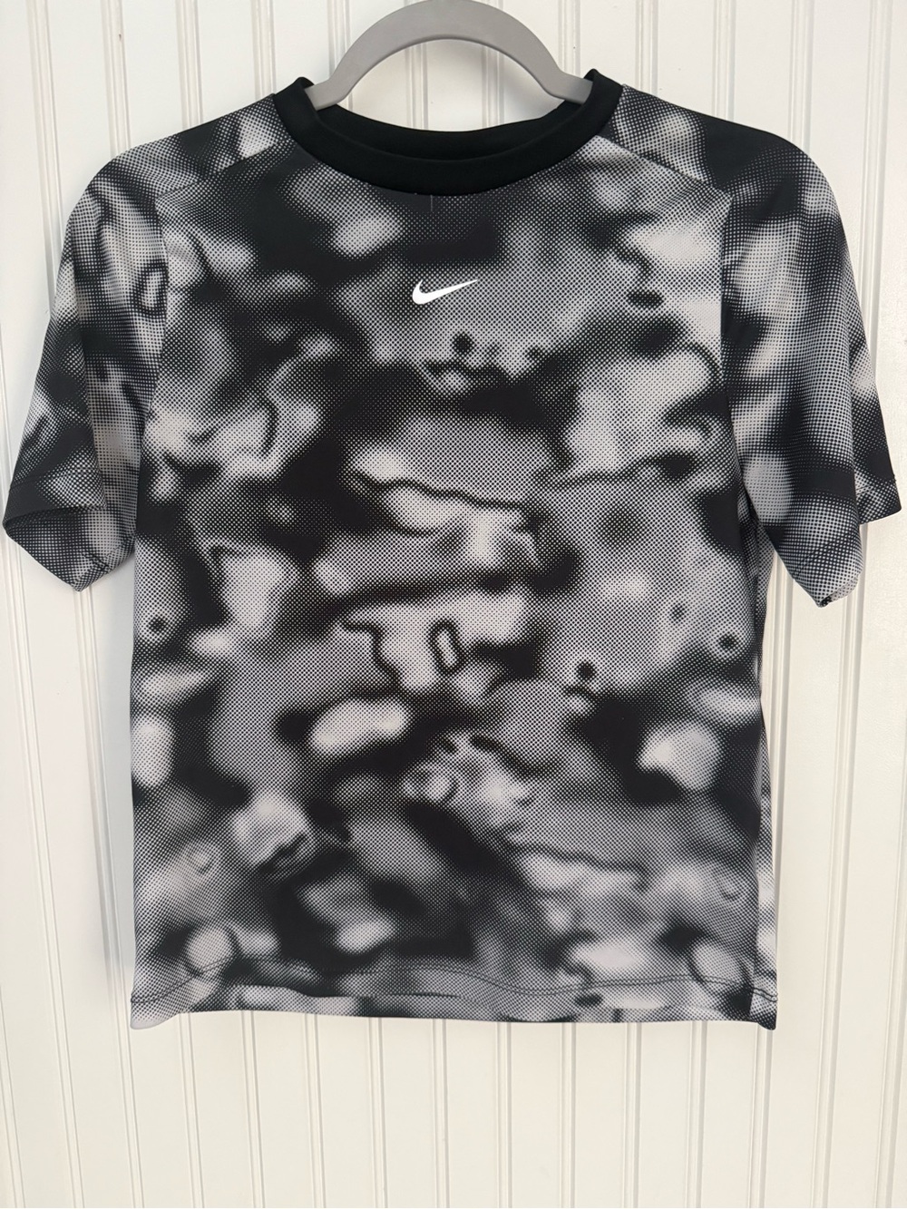 Nike Black & White Camouflage-Style Athletic Tee